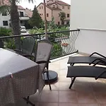 Apartment Palm View *