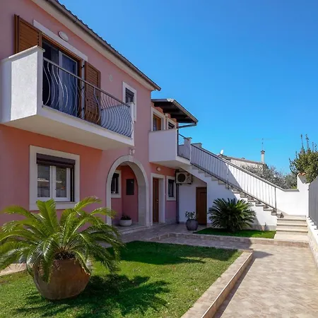 Palm View Apartman